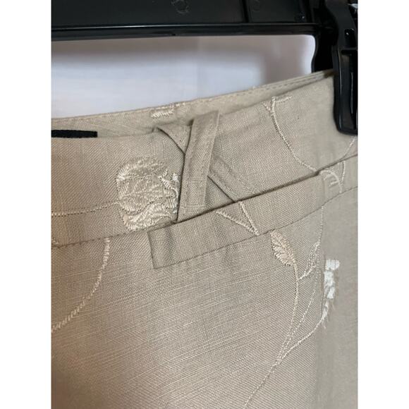 Briggs New York Beige Linen/Rayon Blend Size 16 Embroidered Flowers Fully Lined - Picture 6 of 7